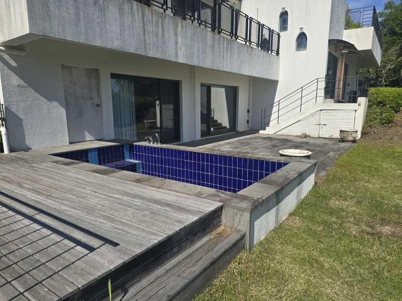 [Hogeun-dong, Seogwipo] A luxury villa with Jeju's best ocean view and a spacious lawn garden 9