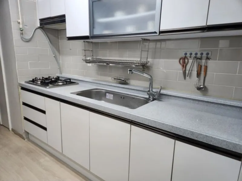 [Bucheon] Two-room apartment near Sinjung-dong Station and Soonchunhyang University, fully renovated including exterior window frames 8