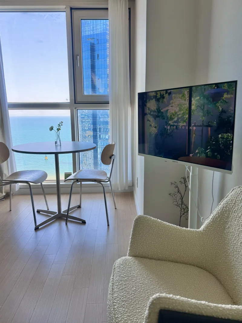 [Haeundae, Busan] 39th Floor Ocean View #5MinutesToTheBeach #10MinutesFromHaeundaeStation,2MinutesFromDongbaekStation 11