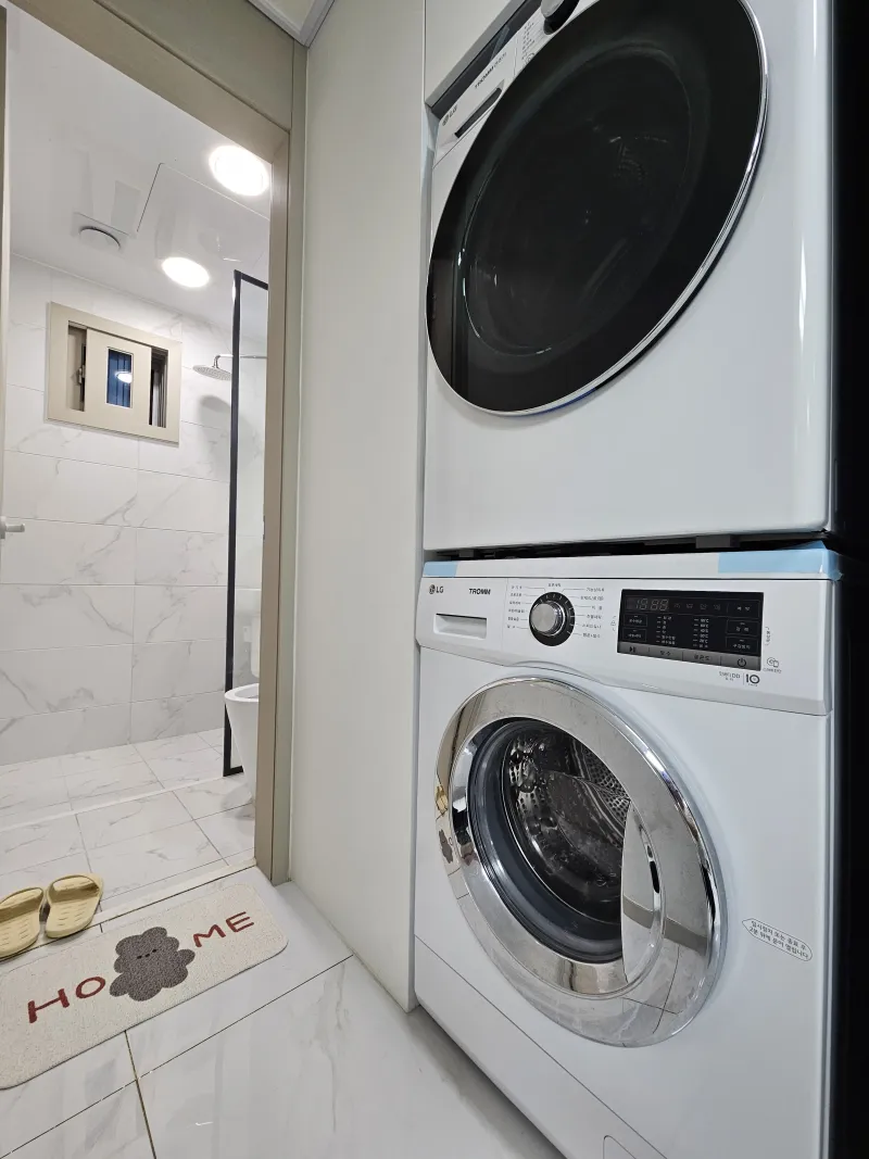 [Gangseo, Seoul] Newly built double station area (Line 5 5-minute walk, Line 9 1-minute walk), 6th floor 11