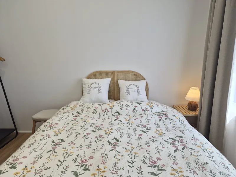 [Daejeong, Seogwipo] Outdoor Jacuzzi / Stylish Private House / Two Rooms / Standard for 4 / Yard / BBQ 4