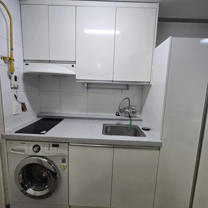 [Gwanak, Seoul] 20 minutes to Gangnam, 3-minute walk from Guro Digital Complex Station (Line 2), fully furnished, cozy 9