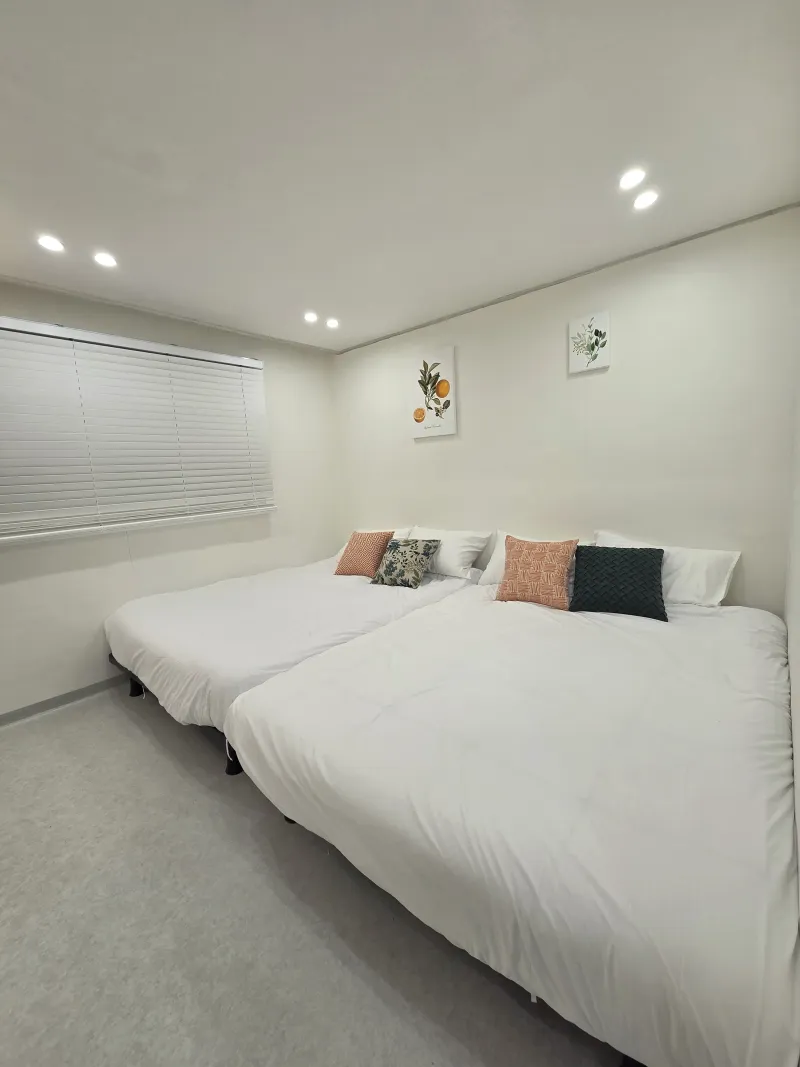 [Seodaemun, Seoul] 10 mins from Sinchon Station / 5 mins from Severance Hospital / Spacious Two-Room Apartment / Family Trips / Max. 6 People 3