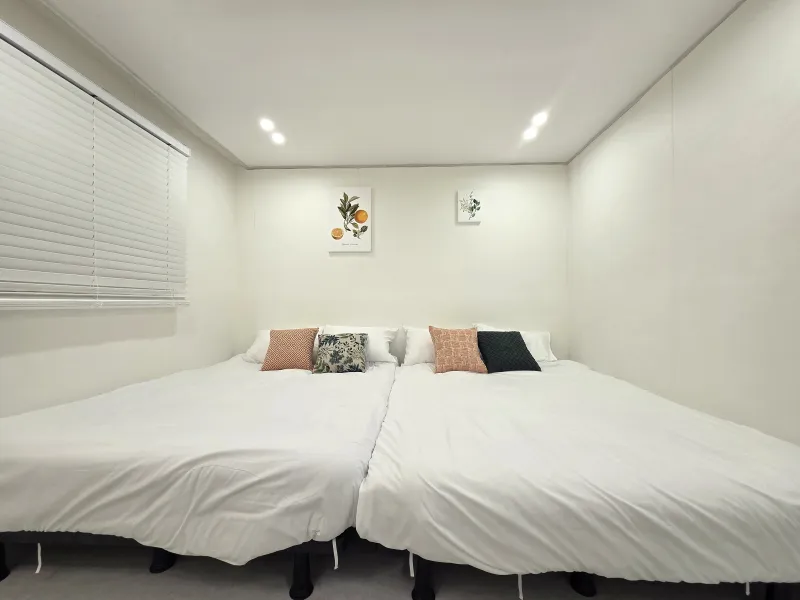 [Seodaemun, Seoul] 10 mins from Sinchon Station / 5 mins from Severance Hospital / Spacious Two-Room Apartment / Family Trips / Max. 6 People 8
