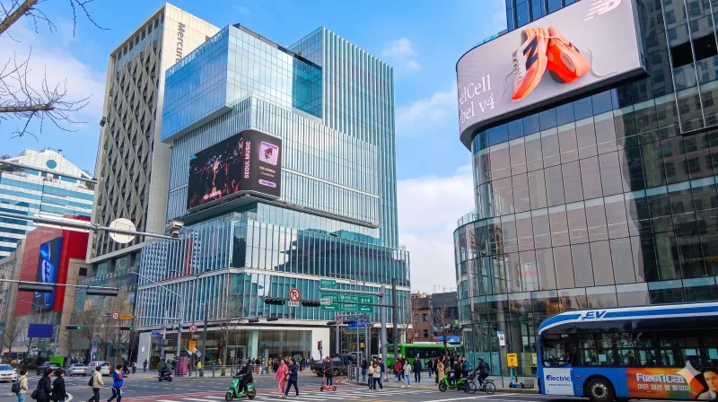 [Mapo, Seoul] 1 minute from Hongdae Station #AirportRailroad #Foreigner #BusinessTrip #AirportBus 17