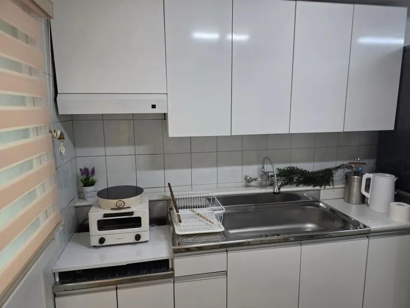 [Gangdong, Seoul][7-minute walk from Gubeundari Station (Line 5) / 1.5th floor / 3 rooms, 3 queen beds / Fully remodeled] 15