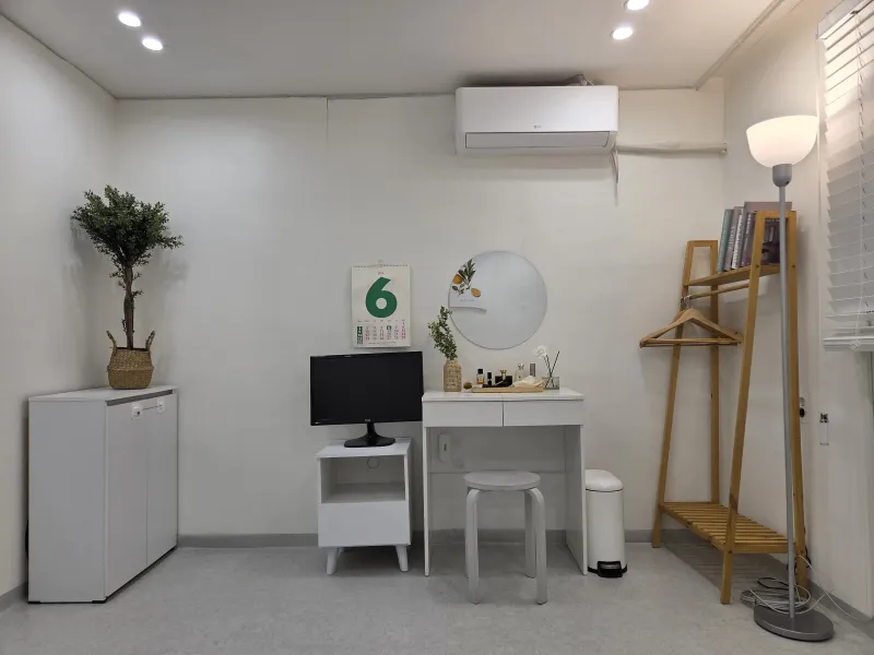 [Seodaemun, Seoul] 10 mins from Sinchon Station / 5 mins from Severance Hospital / Spacious Two-Room Apartment / Family Trips / Max. 6 People 11