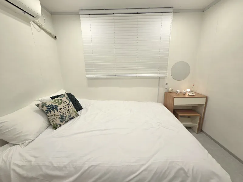 [Seodaemun, Seoul] 10 mins from Sinchon Station / 5 mins from Severance Hospital / Spacious Two-Room Apartment / Family Trips / Max. 6 People 24