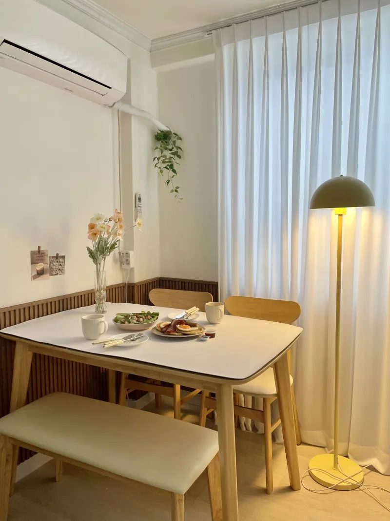 [Gwanak, Seoul][Seongsu, 15 mins of Gangnam] A quiet, sun-filled 2-room stay 8