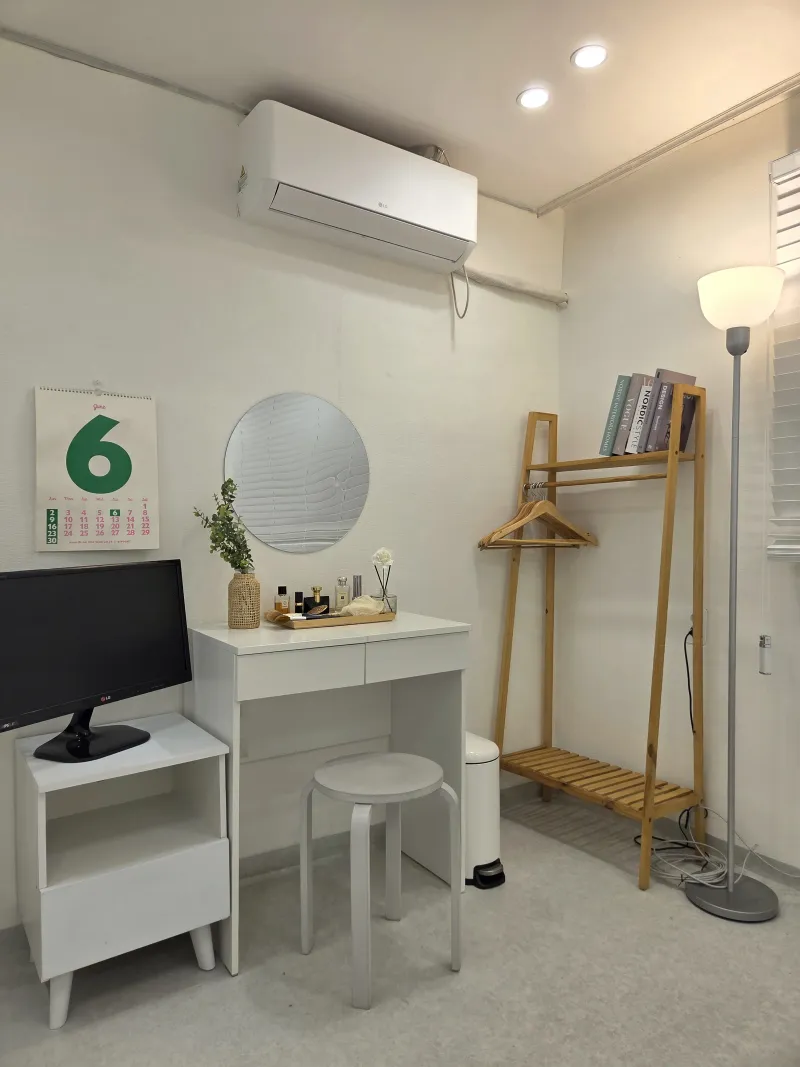 [Seodaemun, Seoul] 10 mins from Sinchon Station / 5 mins from Severance Hospital / Spacious Two-Room Apartment / Family Trips / Max. 6 People 5