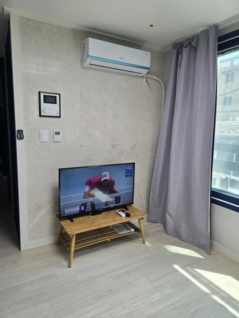 [Gangseo, Seoul] Mok-dong Fully Furnished 2-Room Apartment / Parking Available, Traditional Market Right in Front 21