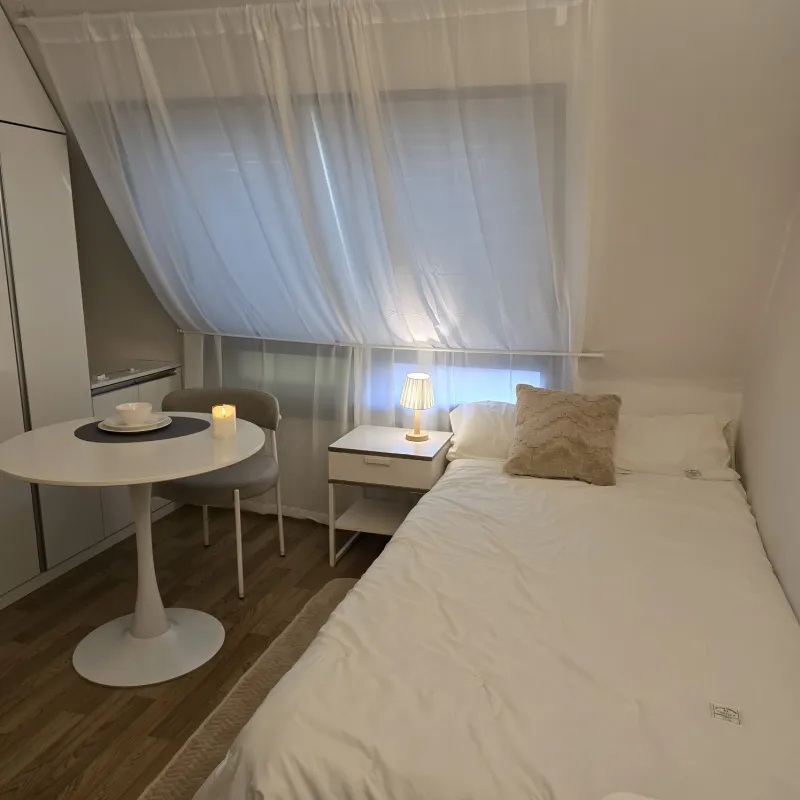[Gwanak, Seoul] 20 minutes to Gangnam, 3-minute walk from Guro Digital Complex Station (Line 2), fully furnished, cozy 2