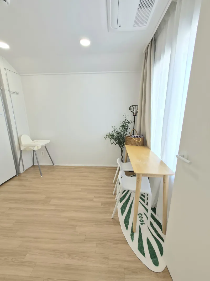 [Daejeong, Seogwipo] Outdoor Jacuzzi / Stylish Private House / Two Rooms / Standard for 4 / Yard / BBQ 8