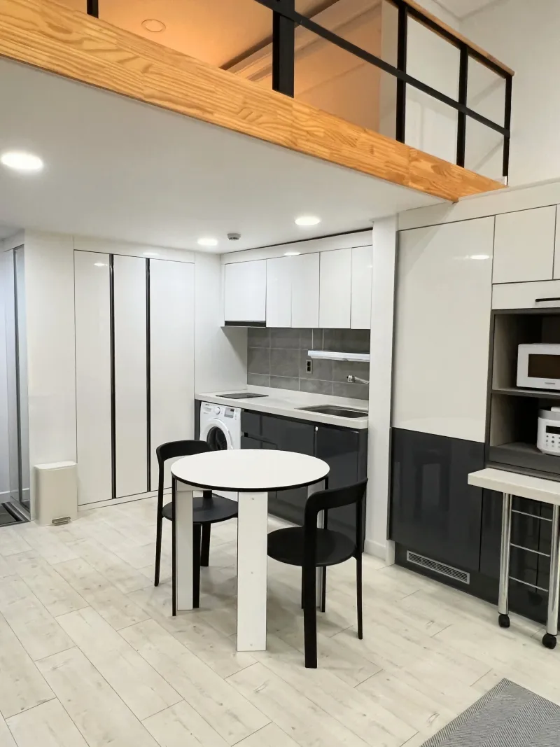 [Jung-gu, Daejeon] Newly built duplex / 10-minute walk to Sungsimdang Bakery / 5-minute walk to baseball stadium / Eunhaeng-dong Cafe Street 15
