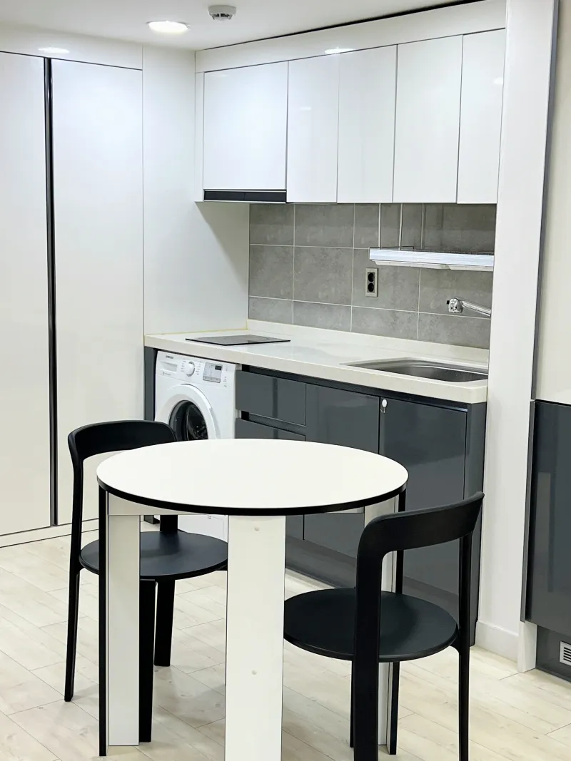 [Jung-gu, Daejeon] Newly built duplex / 10-minute walk to Sungsimdang Bakery / 5-minute walk to baseball stadium / Eunhaeng-dong Cafe Street 14