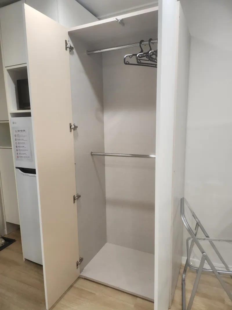 [Songpa, Seoul][Seokchon Station Line 9 Express 7-minute walk] Near Jamsil Helio City, walking distance to Seokchon Lake__One month of business trip 17
