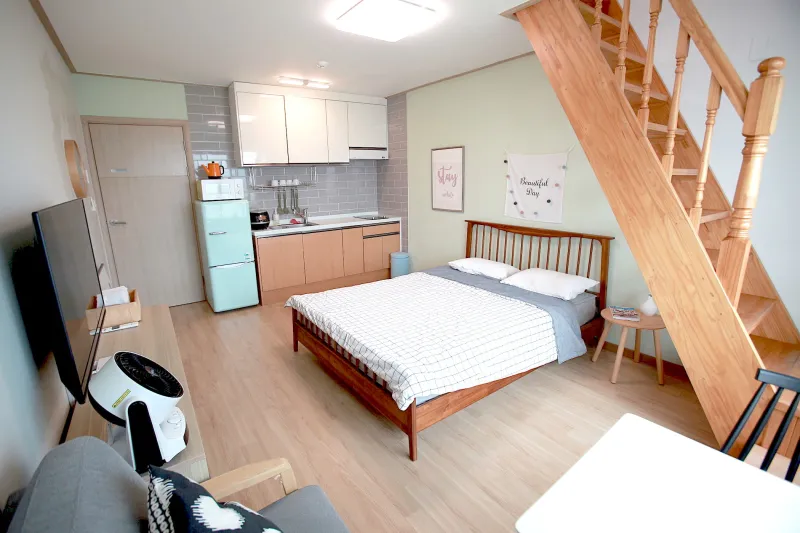 [제주 구좌] 세화 북카페공유오피스 세화해변 숙소 + 호스텔 4층 4