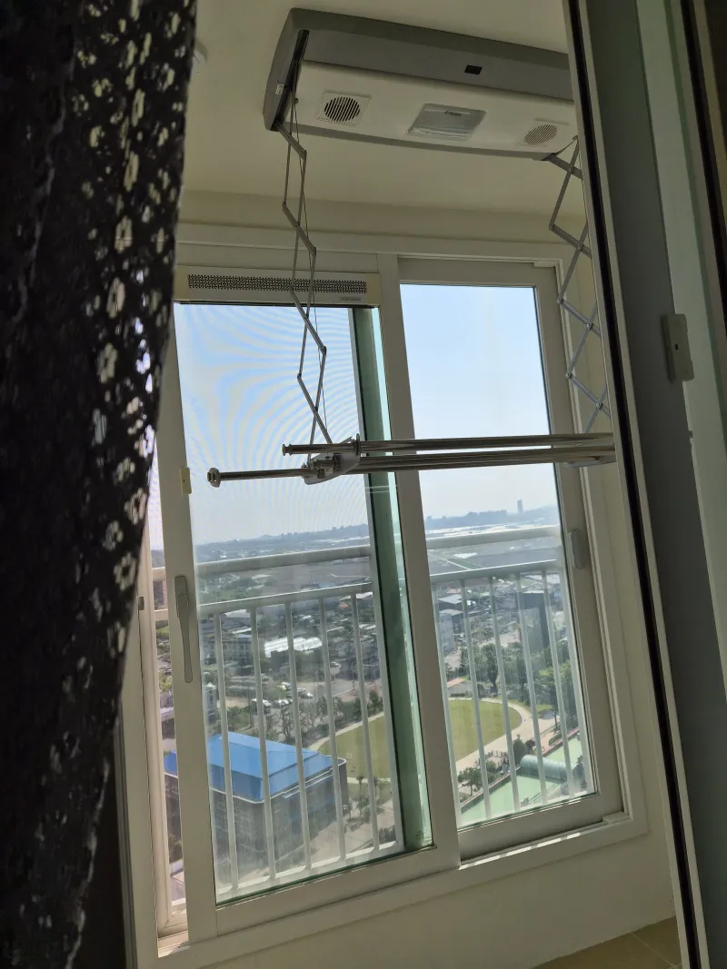 [Naju] Unobstructed views from front and back, fully furnished 21st-floor home 12
