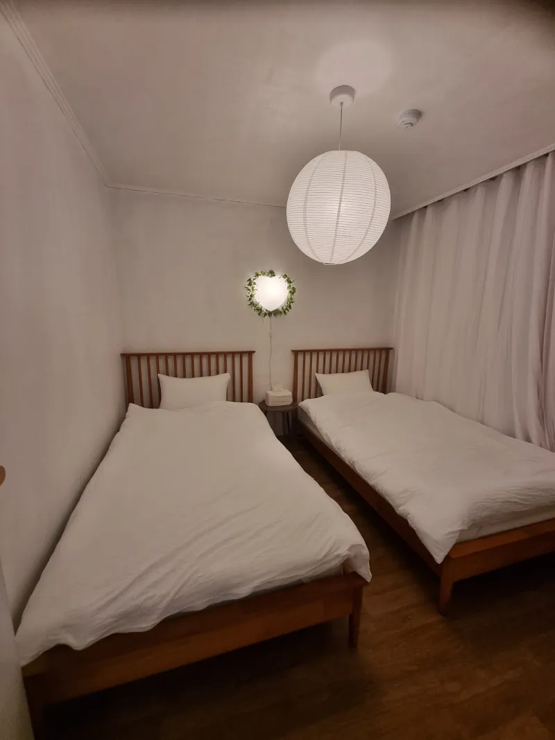 [Seongdong, Seoul] 2 bathrooms, Line 5 Dapsimni Station, Line 2 Yongdap Station 5-minute walk, safe near police station 6