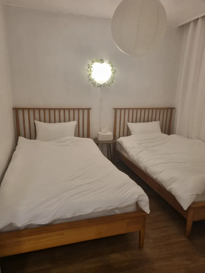 [Seongdong, Seoul] 2 bathrooms, Line 5 Dapsimni Station, Line 2 Yongdap Station 5-minute walk, safe near police station 5