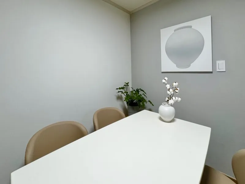 [Gangnam, Seoul] 2-Room Apartment near Hanti Station, Daechi-dong, Daechi Station, Samsung Station, Parking, 2 Desks 17