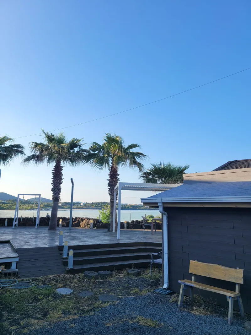 [Pyoseon, Seogwipo] 3-minute walk from Pyoseon Beach, a private house where you can relax by the stone wall and deck 29