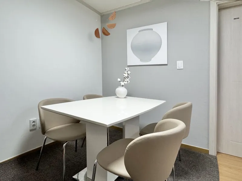 [Gangnam, Seoul] 2-Room Apartment near Hanti Station, Daechi-dong, Daechi Station, Samsung Station, Parking, 2 Desks 15