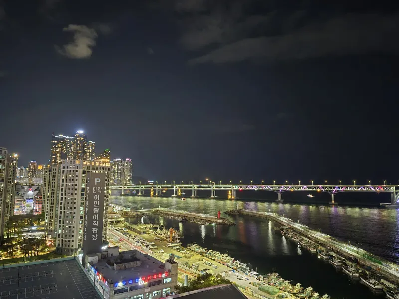 [Suyeong, Busan] NEW 1-minute walk to Gwangalli Beach / Ocean View / In front of Millac The Market 12