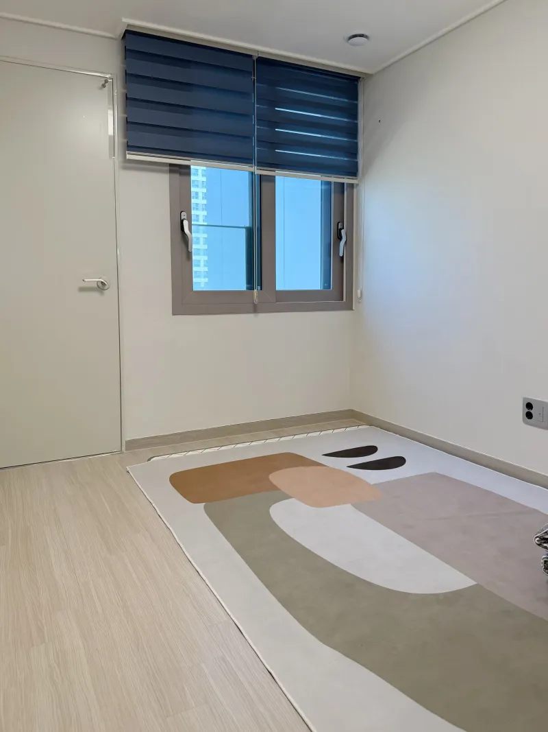 [경기 안산] 반달섬 공원뷰와 바다뷰를 동시에 26평 쓰리룸 풀옵션 쓰리룸 8