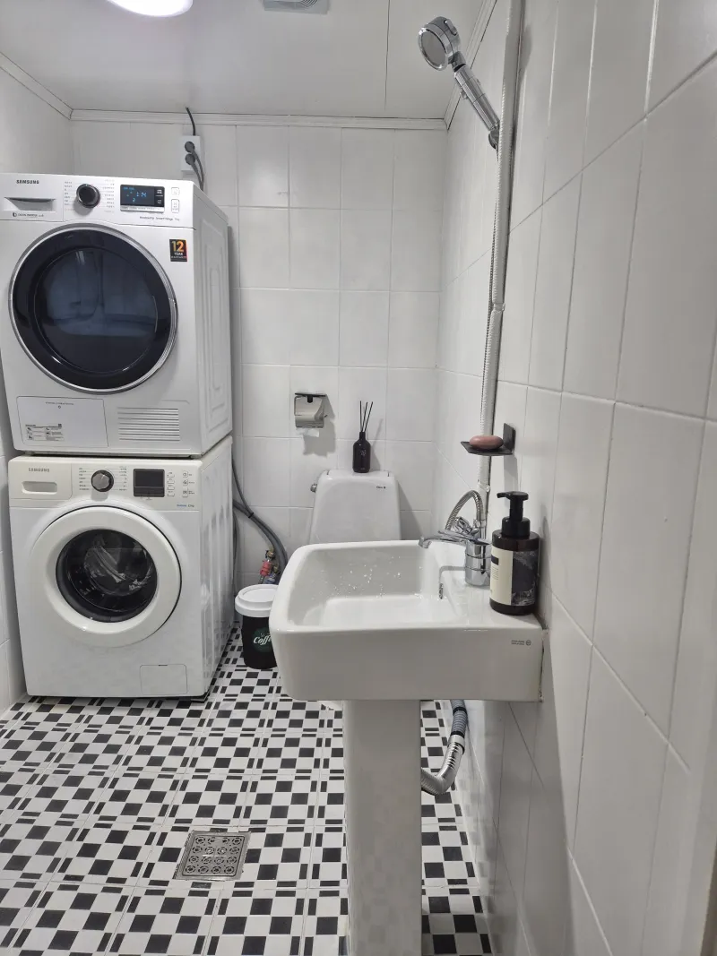 [Gangdong, Seoul] Ground-floor house 3 minutes from Gildong Station 11