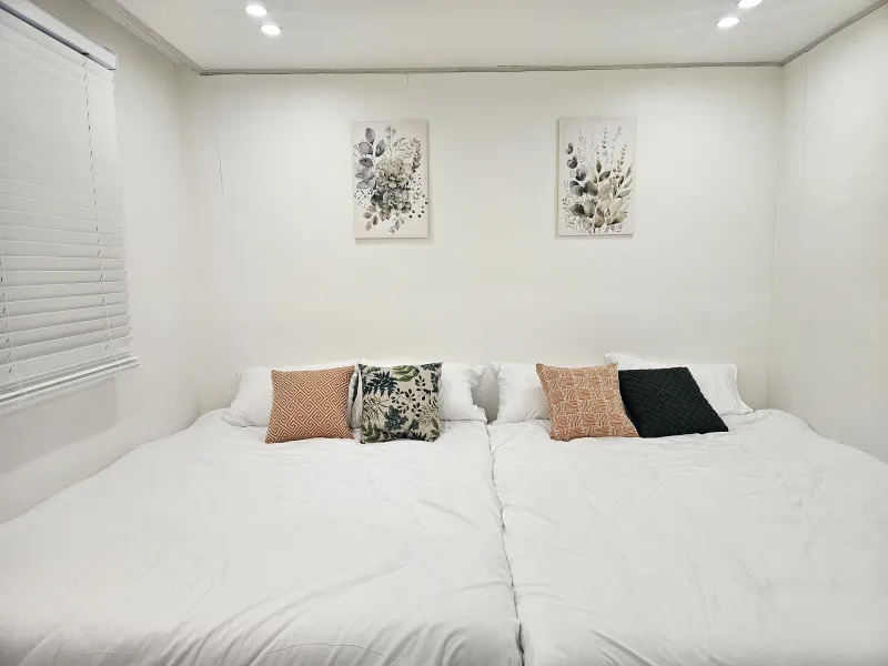 [Seodaemun, Seoul] 10 mins from Sinchon Station / 5 mins from Severance Hospital / Spacious Two-Room Apartment / Family Trips / Max. 6 People 15