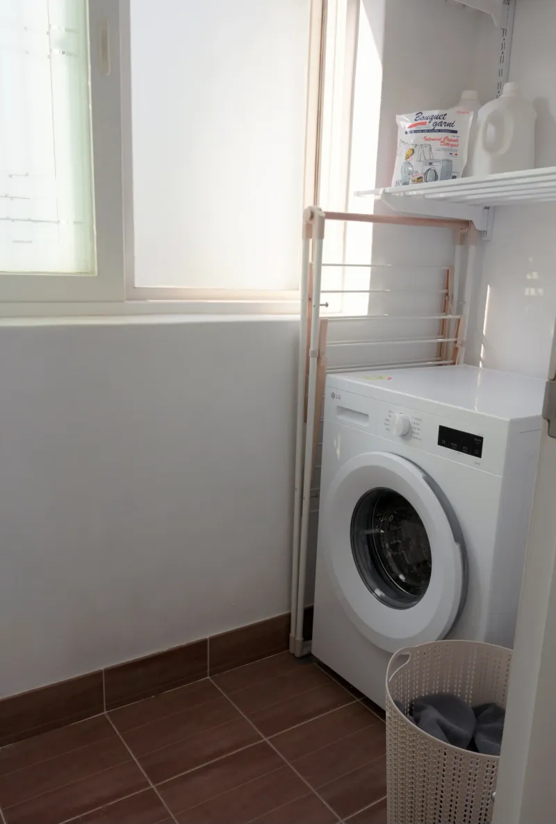 [Mapo, Seoul] Cozy Two-Room Apartment on Mangridan-gil 16