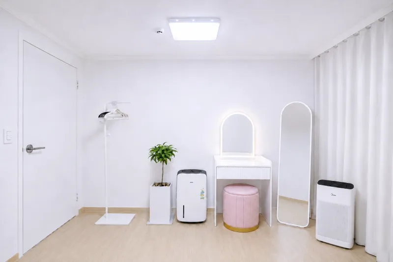 [Seodaemun, Seoul] 7-minute walk from Hongik University Station, Room 202 2