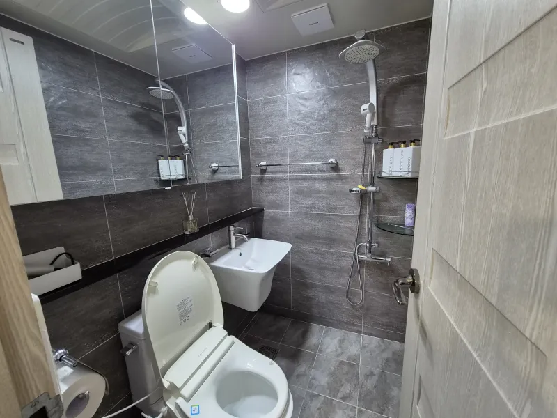 [Yangcheon, Seoul] Dream House Three-Room Apartment in front of Seoseoul Park, near Sinwol IC and Mokdong Station 23