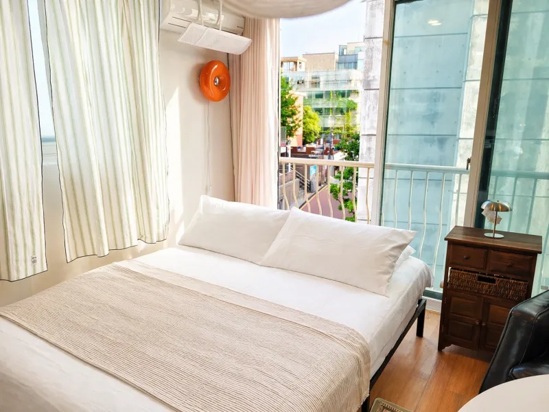 [Jongno, Seoul] Spacious studio apartment 3 minutes from Hyehwa Station 2