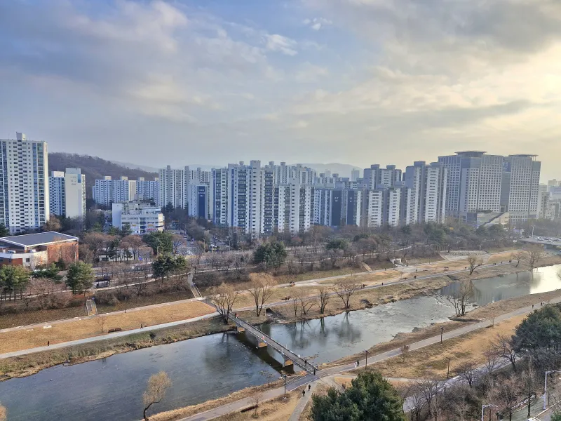 [경기 성남] 판교 분당 탄천뷰 초역세권 아파트 31