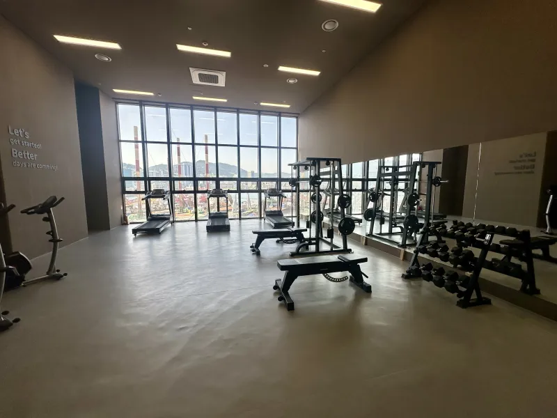 [Yeongdo, Busan][Opening Special] High-floor Ocean View, 1 Minute from Busan Station/Momos Coffee 24