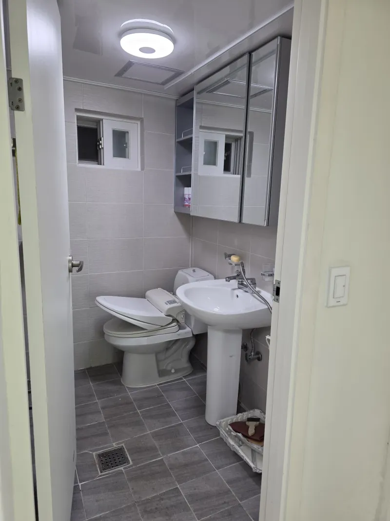 [Jongno, Seoul] Stay Eden 1st Floor (Unit 1) 17