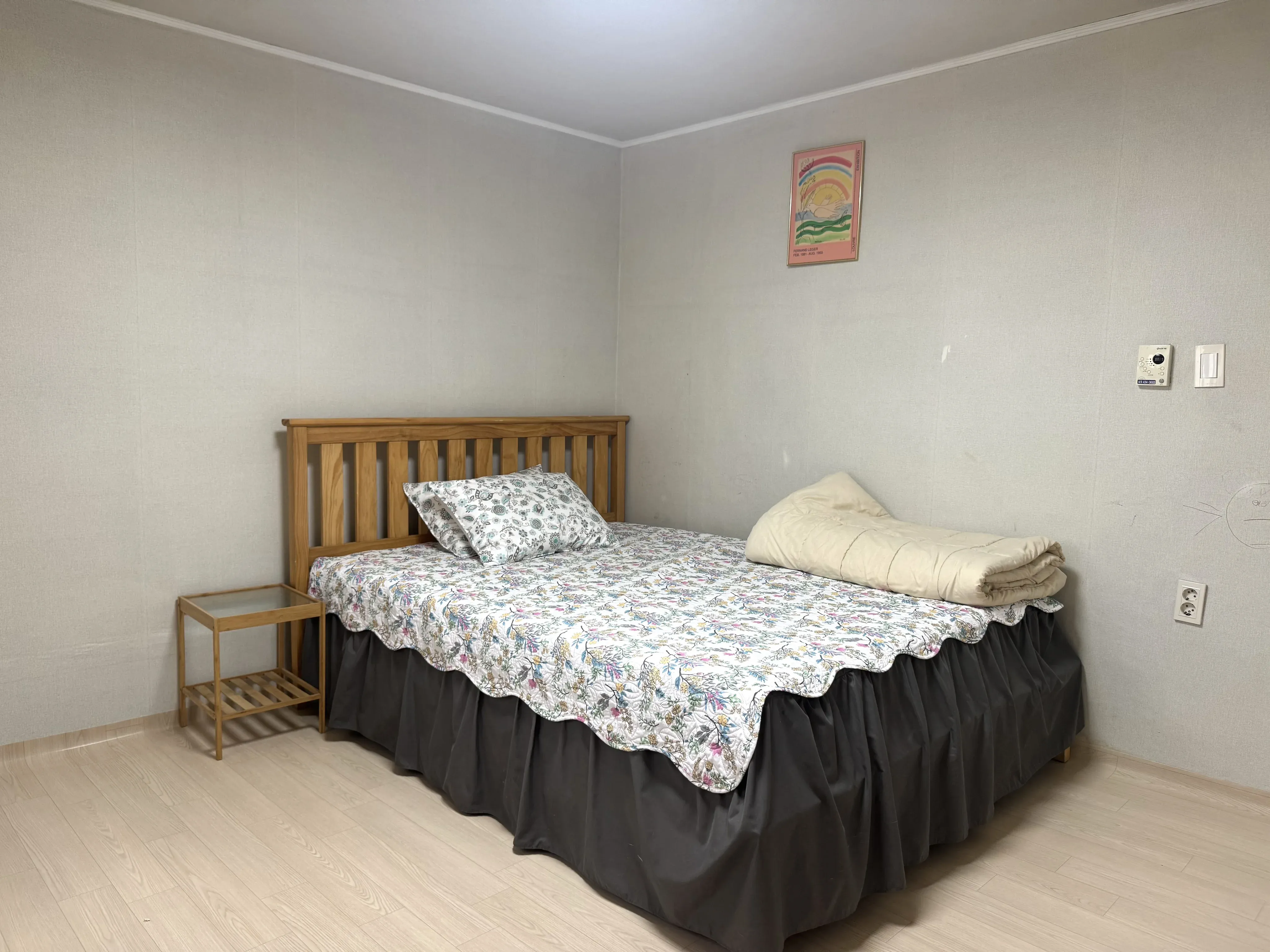 Two-Bedroom in Siheung, Gyeonggi — 90m², sleeps 6, 1 bath