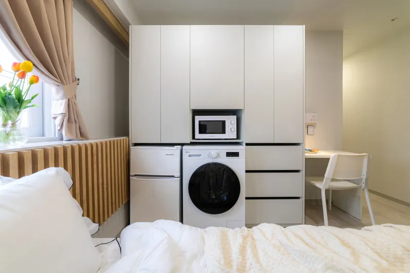 [Mapo, Seoul] Hongik Univ. Station Triple Station Area (6-minute walk, Women Only) - Room 404 10