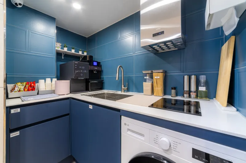 [Mapo, Seoul] Hongik Univ. Station Triple Station Area (6-minute walk, Unisex) - Room 306 19