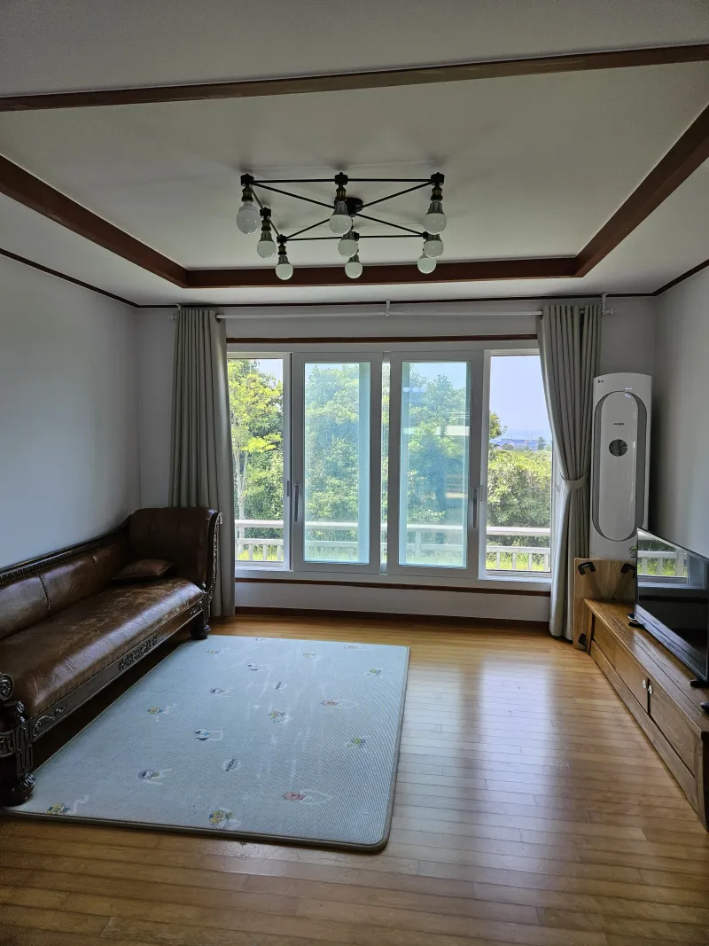 [Odeung-dong, Jeju] Forest-view Healing House in Odeung-dong 18