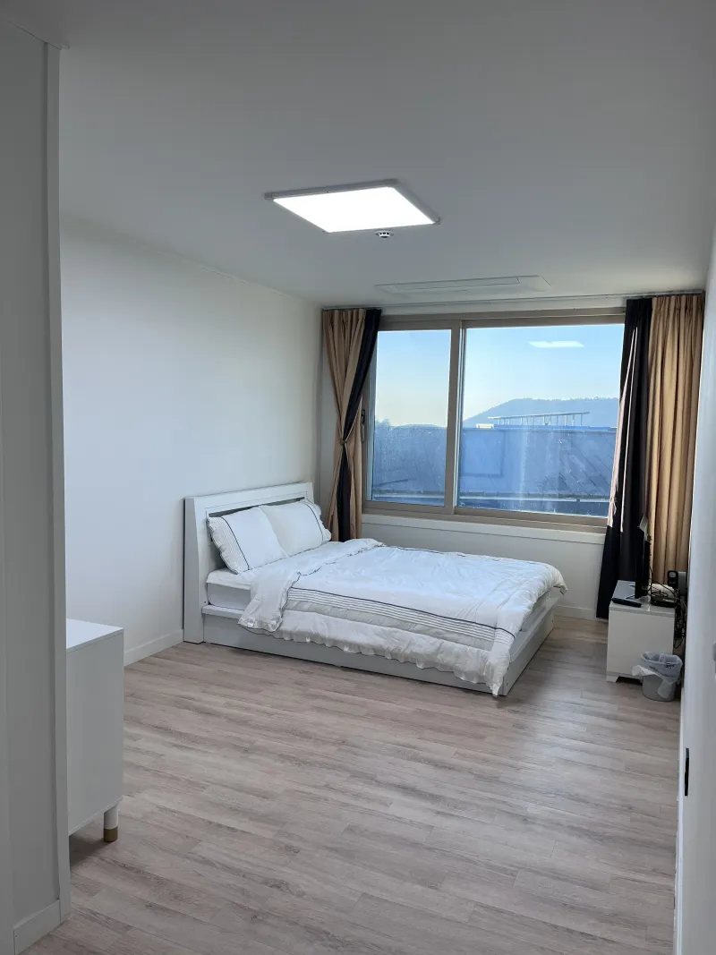 [Jocheon, Jeju] 25-pyeong two-room Hamdeok Songdang Pyoseon 30-minute drive #Quiet neighborhood 2