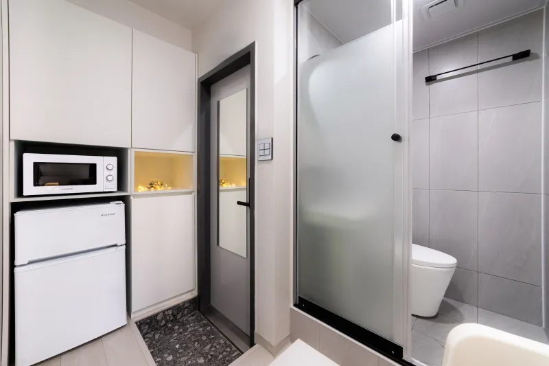 [Mapo, Seoul] Hongik Univ. Station Triple Station Area (6-minute walk, Unisex) - Room 306 13