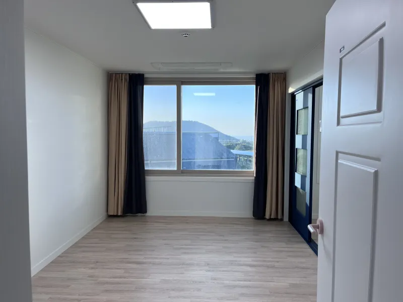 [Jocheon, Jeju] 25-pyeong two-room Hamdeok Songdang Pyoseon 30-minute drive #Quiet neighborhood 5