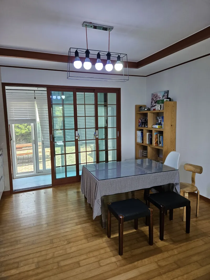 [Odeung-dong, Jeju] Forest-view Healing House in Odeung-dong 13