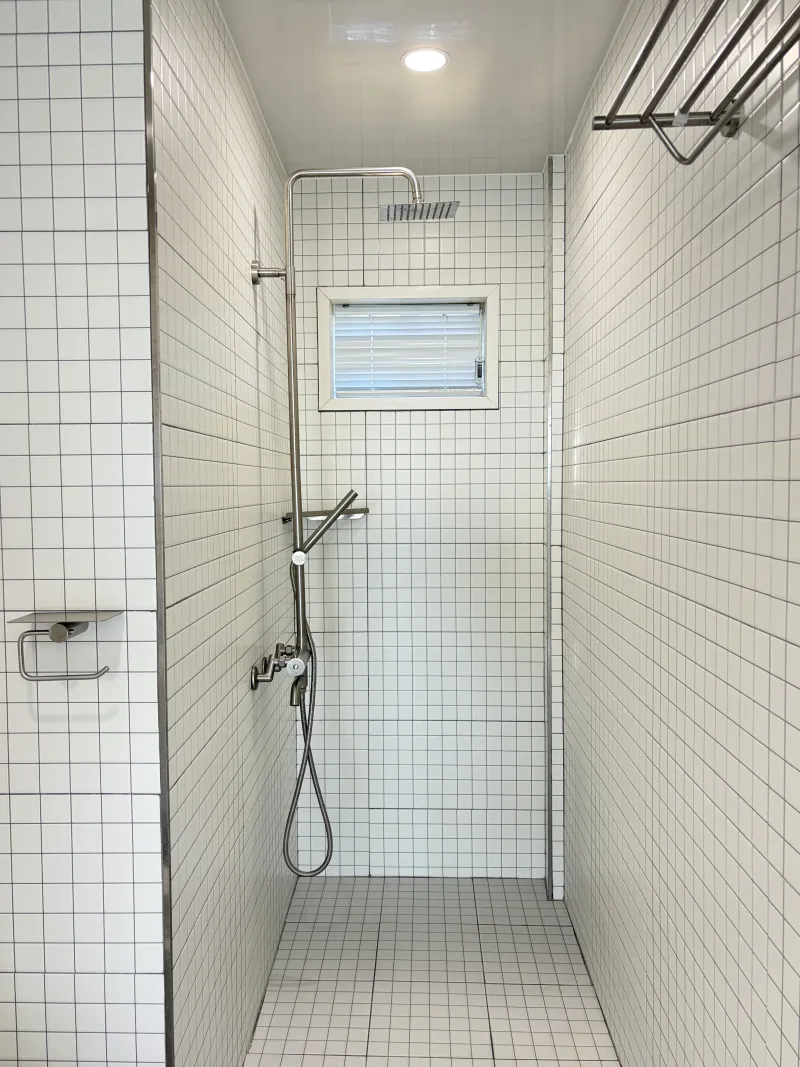 [Saekdal-dong, Seogwipo] South-facing floor-to-ceiling windows with ocean view, dedicated fenced dog playground, Building B, 3rd floor, Two-room 15