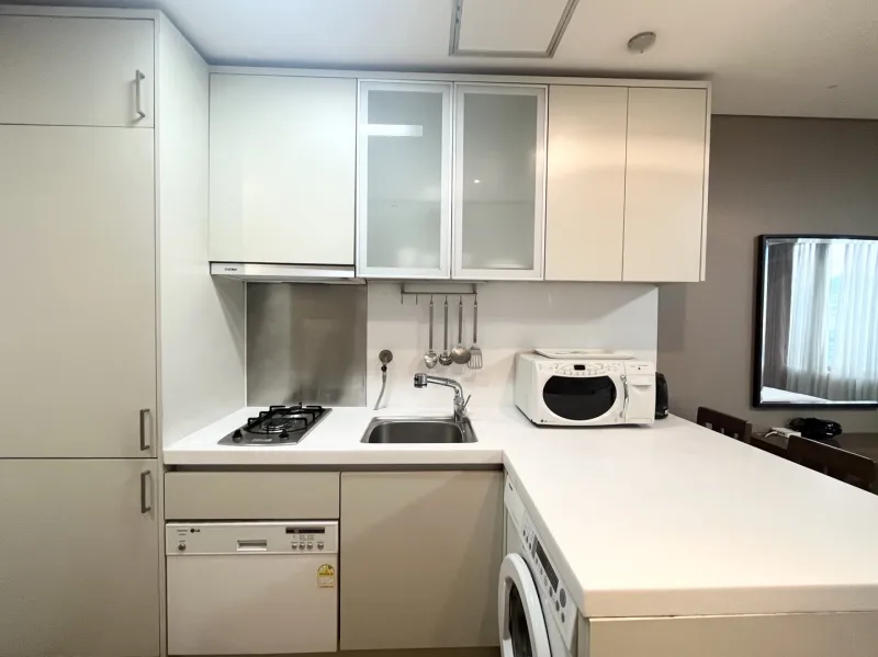 [Jung-gu, Seoul] Officetel in a station area with convenient public transportation near Seodaemun Station 3