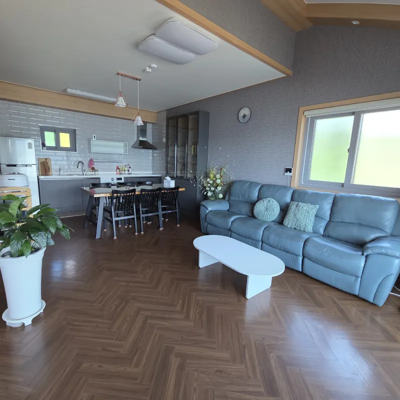 [Namhae] Ocean view, 2nd floor (pet-friendly) detached house with a garden and sea view 53