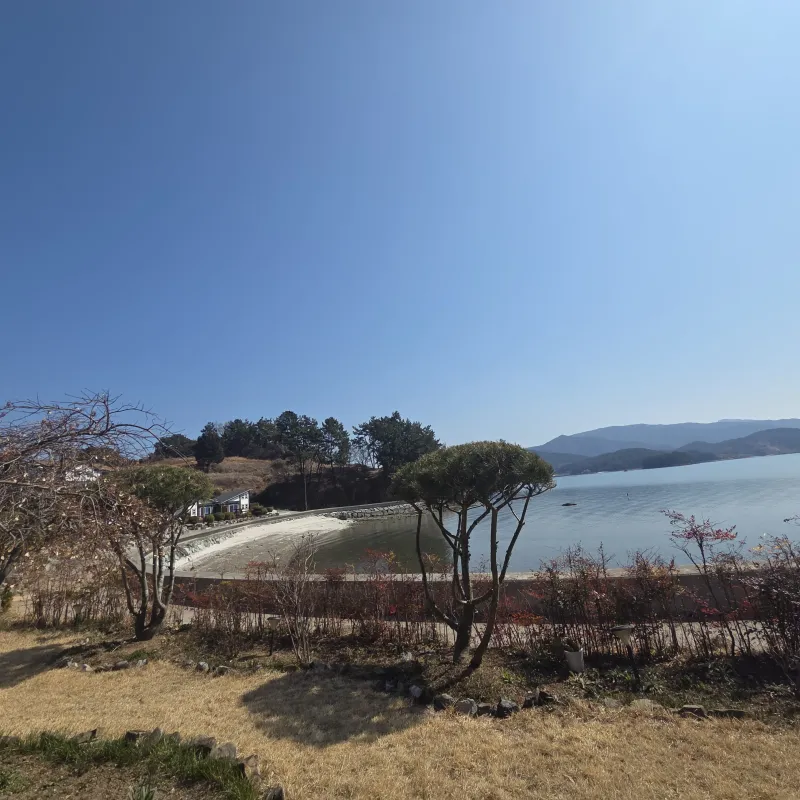 [Namhae] Ocean view, 2nd floor (pet-friendly) detached house with a garden and sea view 96